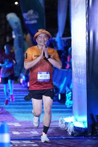 BIB: 4121
                            <button type="button" onclick="openModal(26221208)" class="btn btn-primary btn-sm float-right btn-popup" data-toggle="modal" data-target=".modal-high-quality">
                        <i class="fas fa-shopping-cart"></i> Add to Cart
                    </button>
                                            <button type="button" onclick="isThisMe(26221208, true)" class="btn btn-success btn-sm float-right btn-popup btn-isme hidden" data-toggle="tooltip" data-placement="bottom" title="นี่คือรูปของคุณใช่ไหม คลิกที่นี่เพื่อเอาเข้าอัลบั้ม">
                        <i class="fas fa-plus"></i> Add to album
                    </button>
                    <button type="button" onclick="isThisMe(26221208, false)" class="btn btn-warning btn-sm float-right btn-popup btn-isnotme hidden">
                        <i class="fas fa-ban"></i> Remove from album
                    </button>